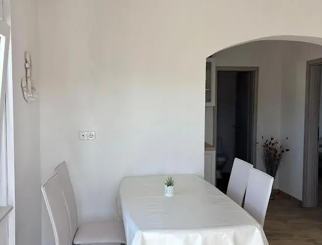 Manda Apartman